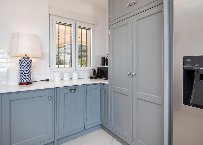 Castillo De Troya Villa *